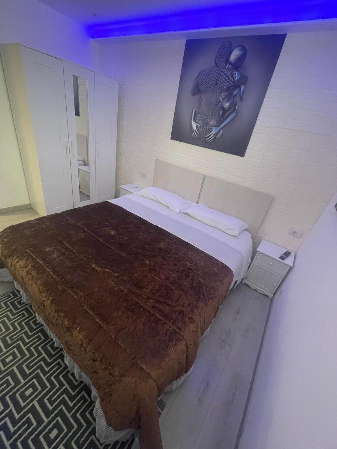 Maison Rinaldi Srl Bari Exteriör bild